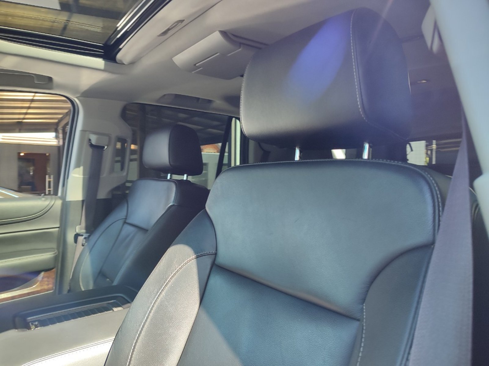 Chevrolet TAHOE LT 4WD 5.3 2017 - Imagen 12 de 16