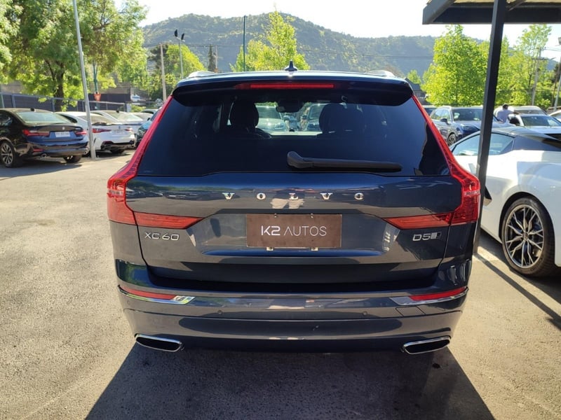 Volvo XC60 D5 INSCRIPTION 2.0 4WD 2018 - Imagen 7 de 17
