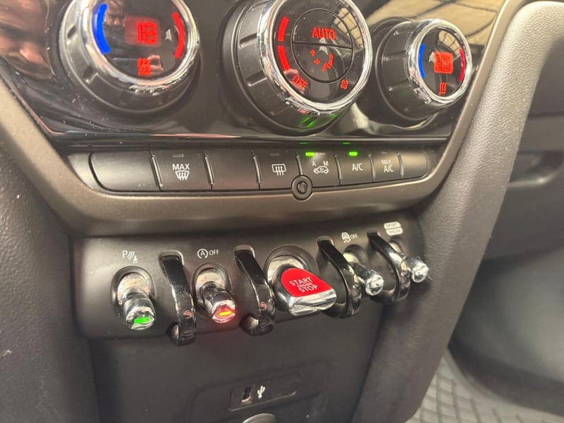 Mini COUNTRYMAN COOPER 1.5 AUT 2024 - Imagen 18 de 18