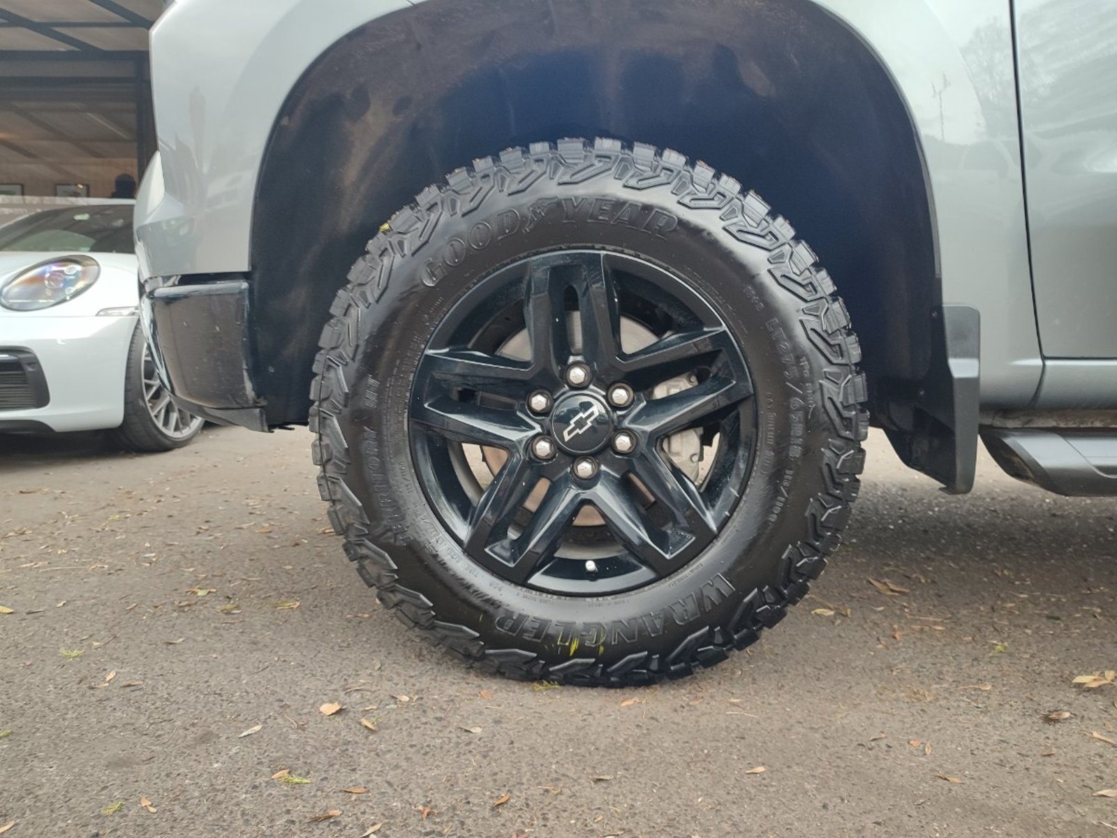 Chevrolet SILVERADO TRAIL BOSS Z71 5.3 4X4 2025 - Foto 4 de 18