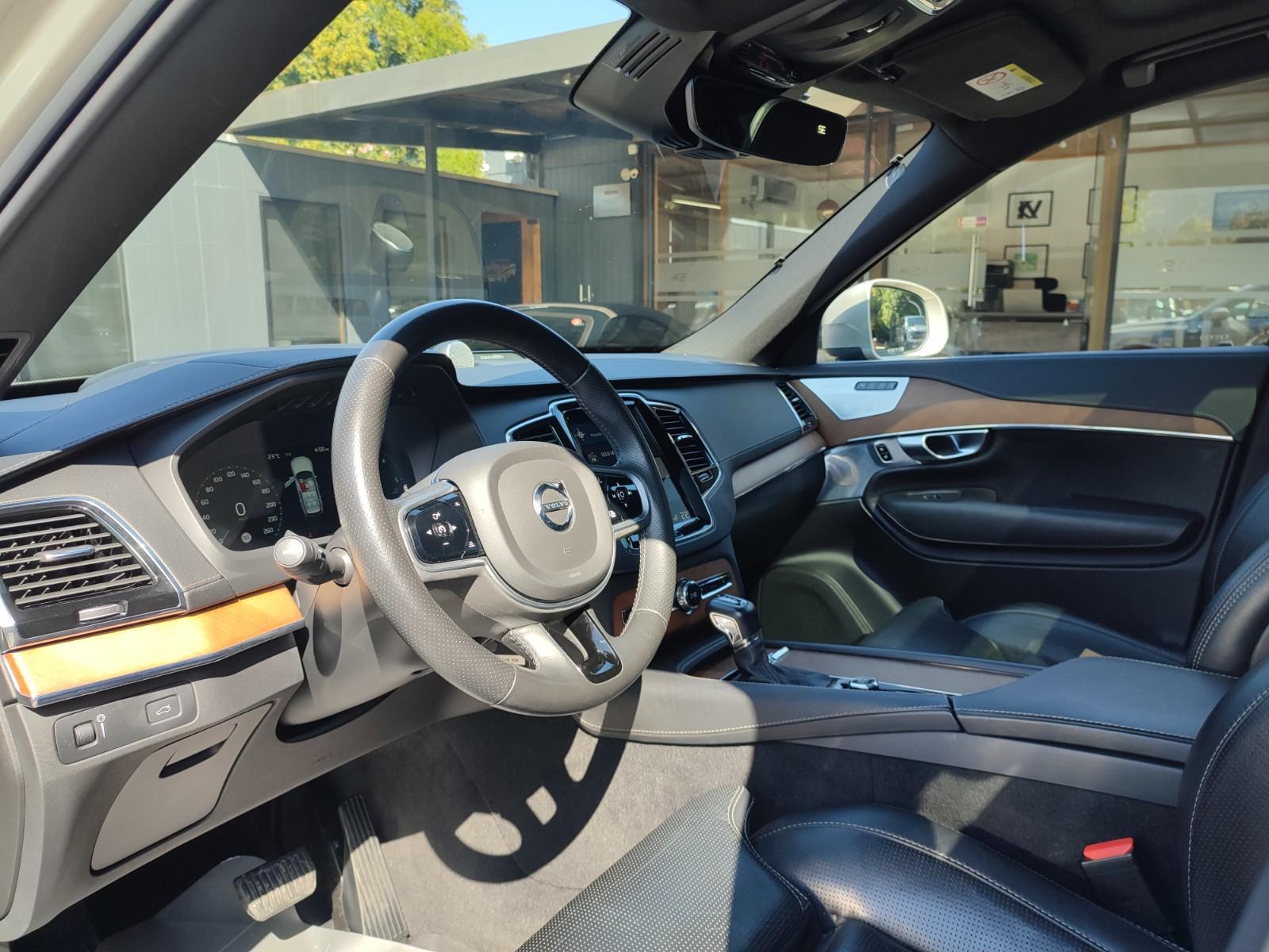 VOLVO XC90 D5 INSCRIPTION PLUS 2.0 4WD 2019 - Imagen 10 de 19