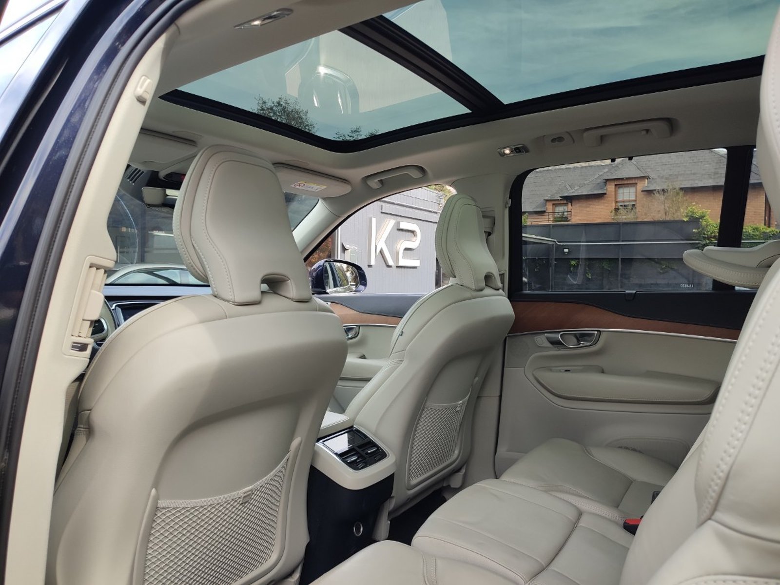 VOLVO XC90 D5 INSCRIPTION 2.0 4WD 2019 - Imagen 10 de 18