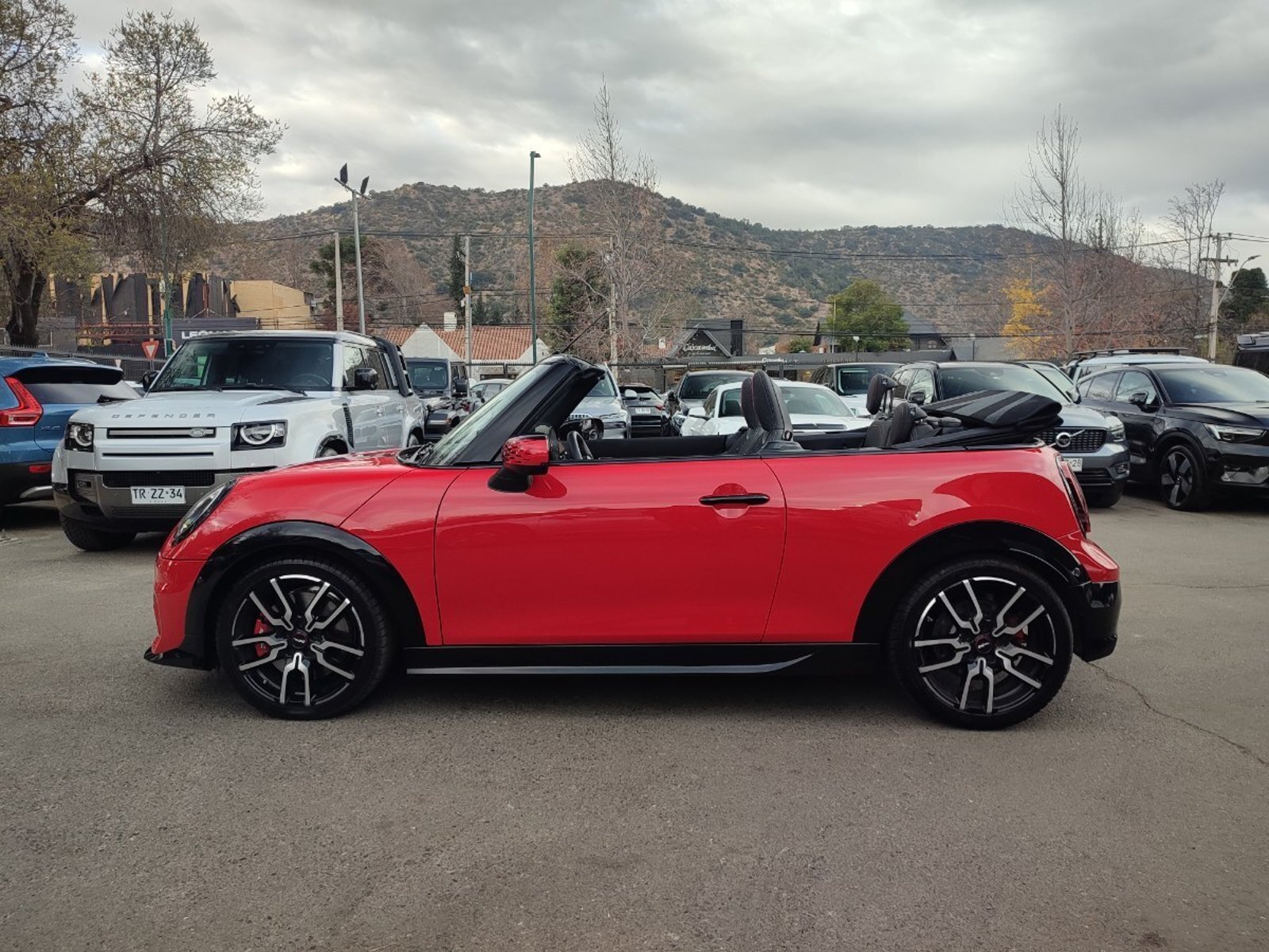 MINI COOPER JCW CABRIOLET 2.0 AT 2026 - Foto 4 de 18