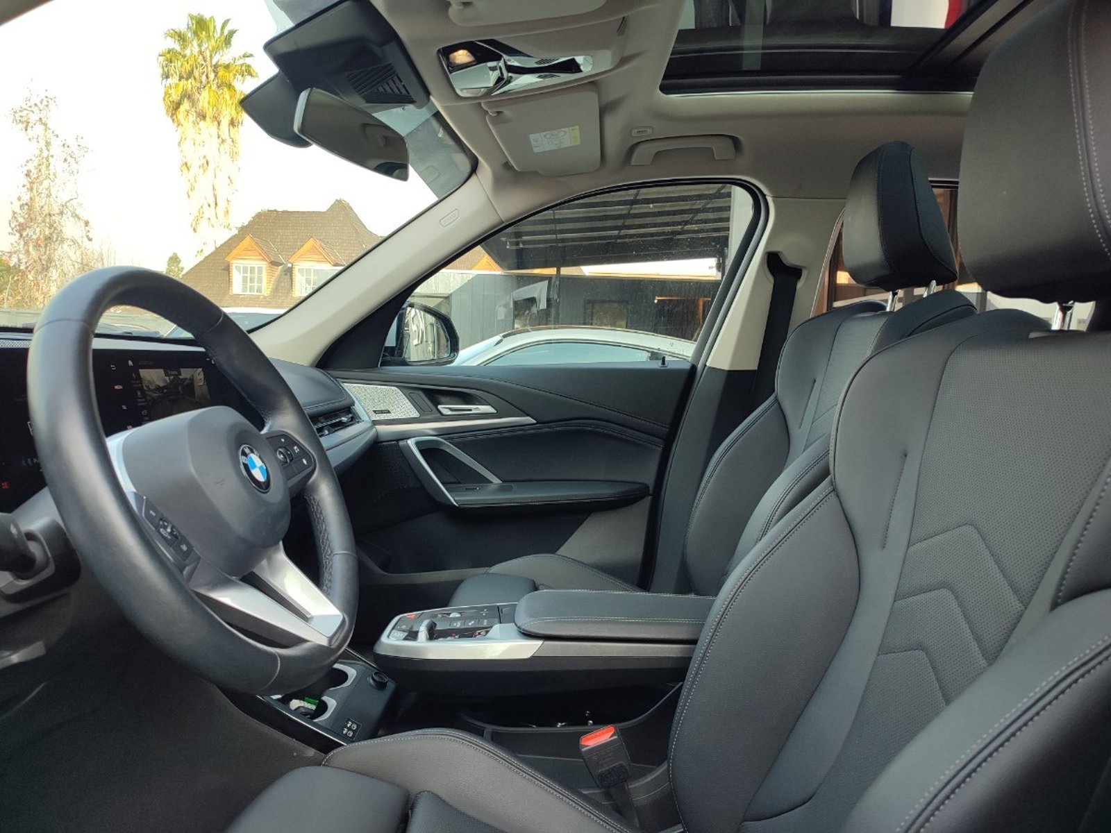 BMW X1 SDRIVE 18I XLINE 1.5 AT 2023 - Imagen 12 de 18