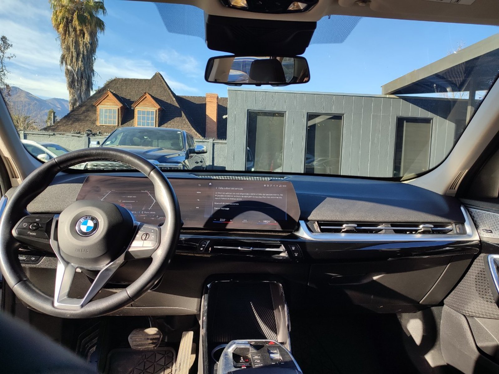 BMW X1 DYNAMIC SDRIVE 18I 1.5 AT 2024 - Imagen 14 de 19