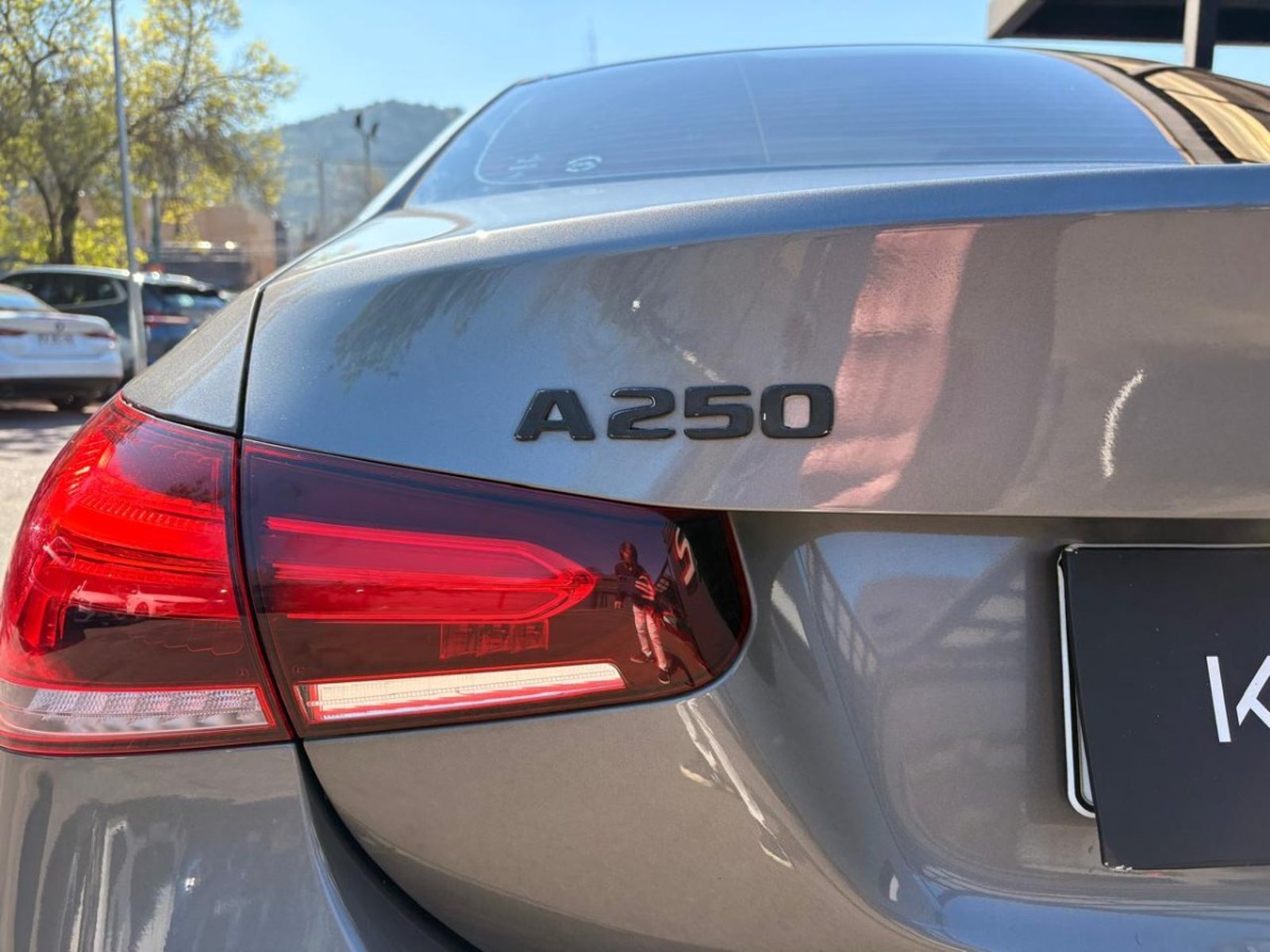 Mercedes-Benz A250 SEDAN AMG LINE 2.0T 2021 - Imagen 8 de 15