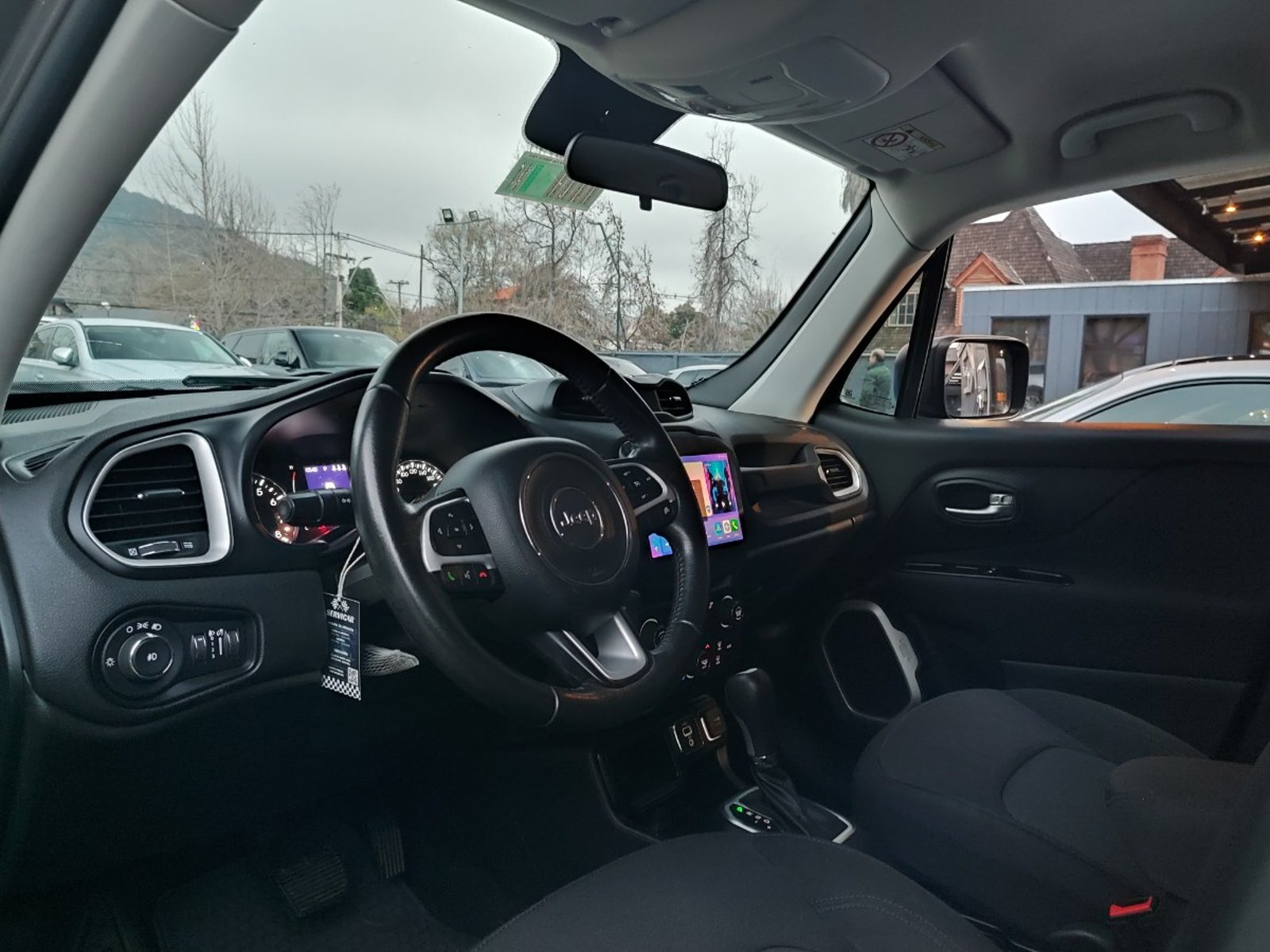 Jeep RENEGADE LX SPORT 1.8 AT 2022 - Imagen 10 de 16