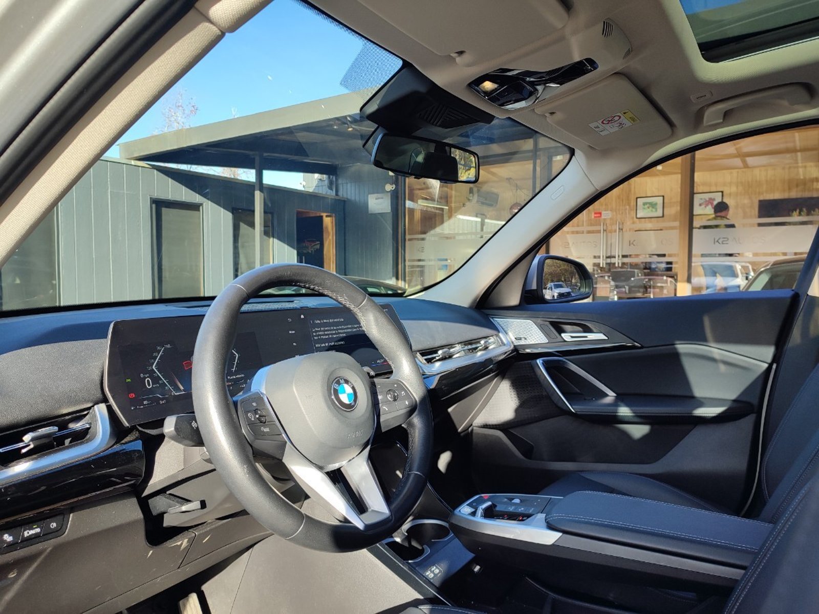 BMW X1 DYNAMIC SDRIVE 18I 1.5 AT 2024 - Imagen 11 de 19