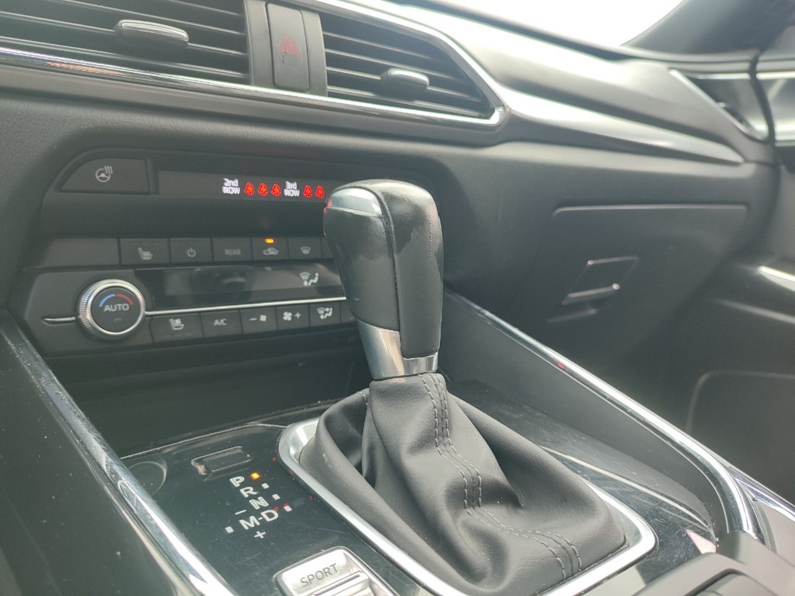 Mazda CX-9 GTX 2.5 SKYACTIV 4X4 2023 - Imagen 14 de 18