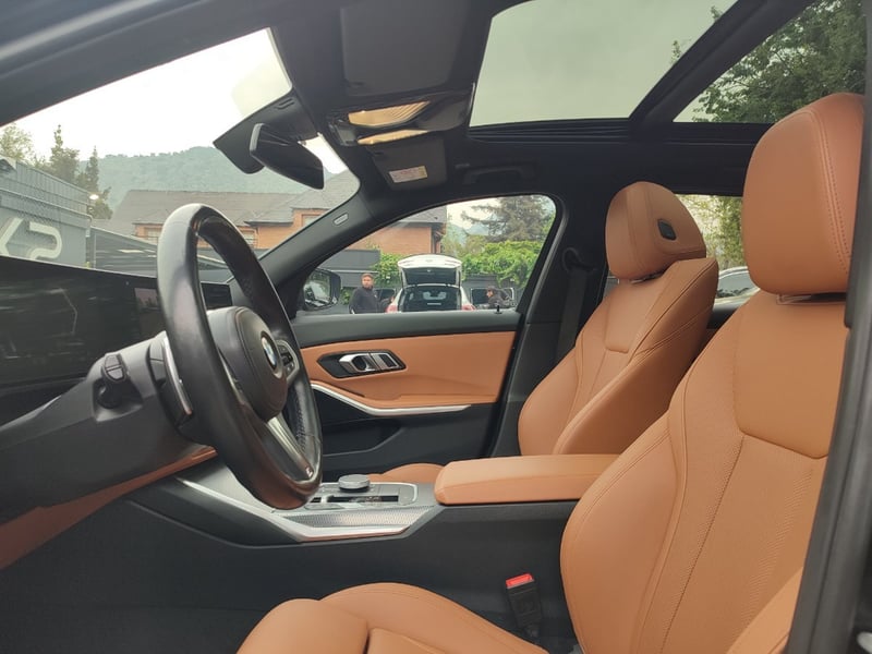 BMW 330I TOURING 2.0 LCI M SPORT 2024 - Imagen 9 de 16