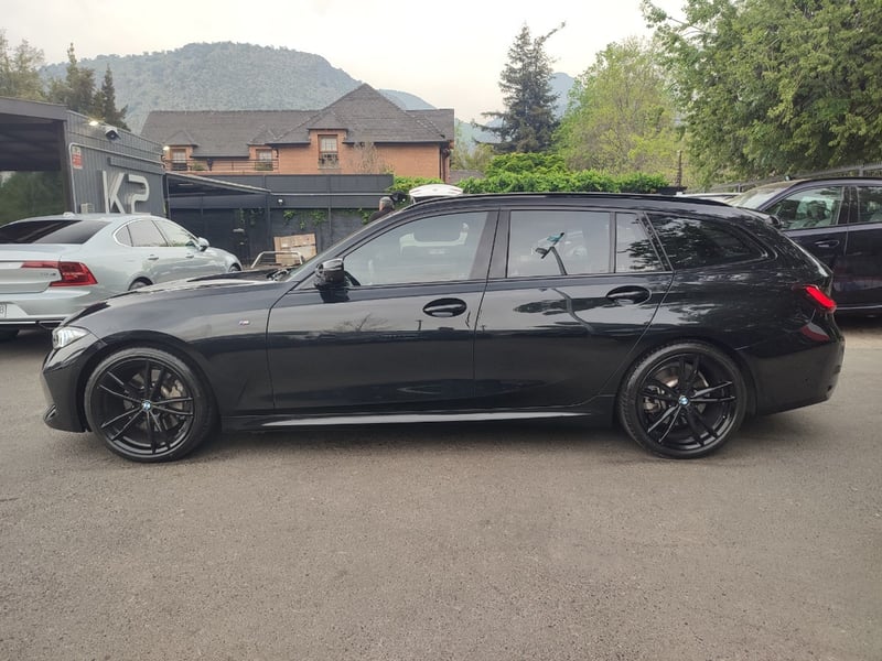 BMW 330I TOURING 2.0 LCI M SPORT 2024 - Imagen 4 de 16