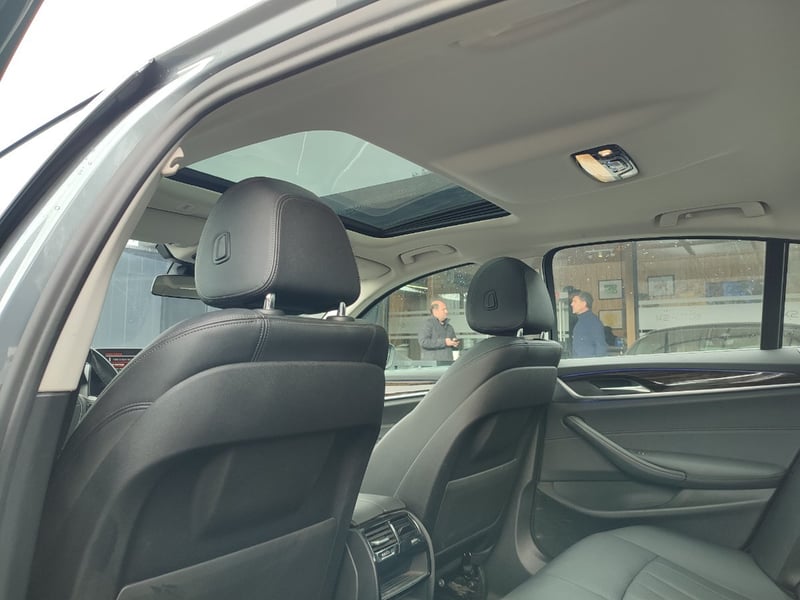 BMW 520D HERITAGE 2.0 AT 2022 - Imagen 7 de 15