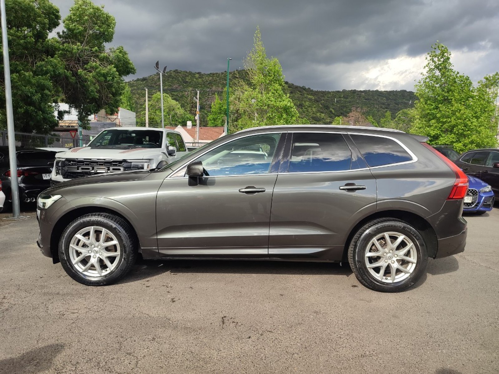 Volvo XC60 II T5 MOMENTUM 2.0 2021 - Foto 5 de 20