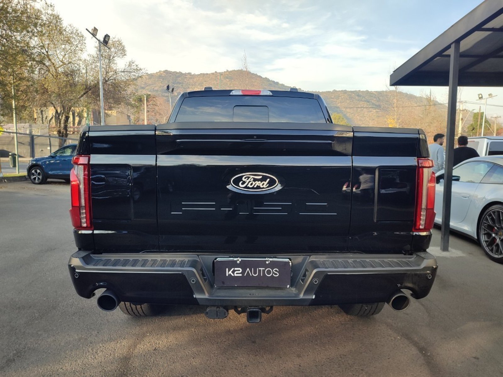 Ford F-150 LARIAT BLACK 5.0 V8 4X4 2026 - Imagen 7 de 14