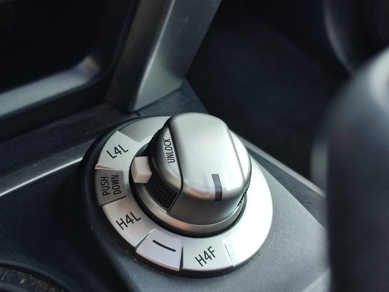 TOYOTA 4 RUNNER LIMITED 4.0 4X4 2024 - Imagen 12 de 18
