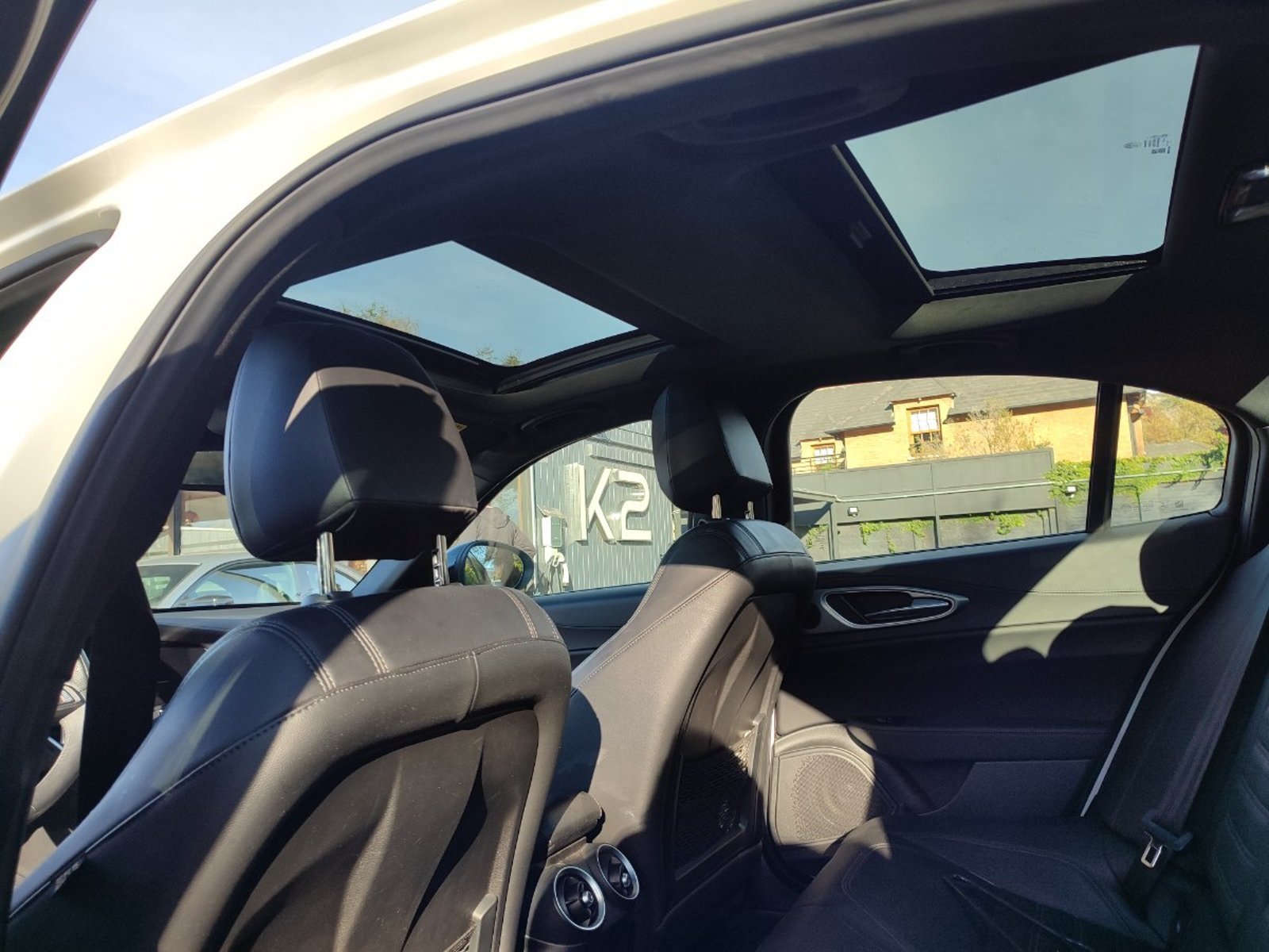 ALFA ROMEO GIULIA VELOCE 2.0 TURBO 280 HP 2024 - Imagen 16 de 19