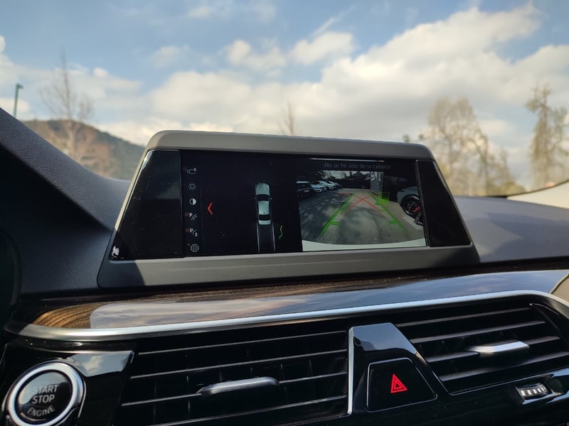BMW 520I EXECUTIVE 2.0 AT 2018 - Imagen 16 de 17