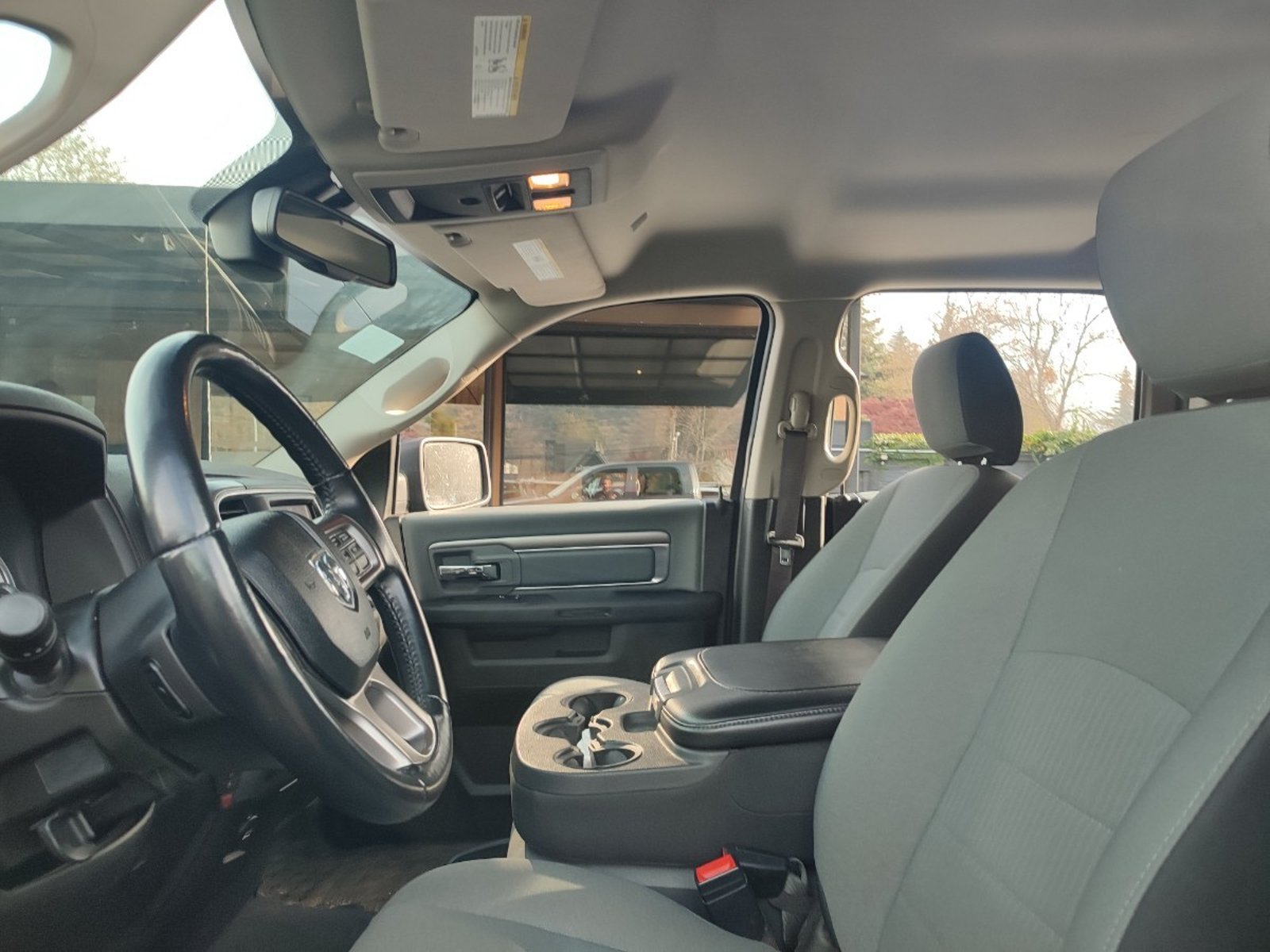 RAM 1500 SLT CREW CAB 3.6 4X4 2023 - Imagen 12 de 16