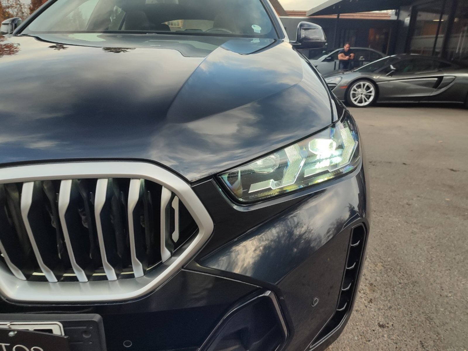 BMW X6 XDRIVE 40I MSPORT 4WD 2024 - Imagen 3 de 17