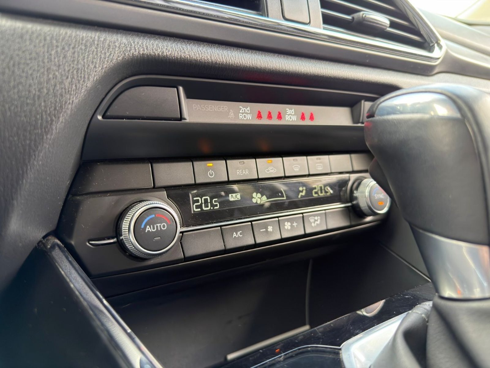 Mazda CX-9 R 2.5L 4X2 AT 2024 - Imagen 16 de 17