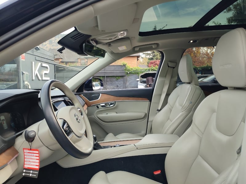 Volvo XC90 D5 INSCRIPTION 2.0 4WD 2019 - Imagen 12 de 18