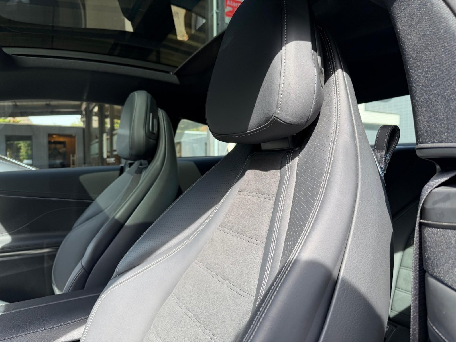 Mercedes-Benz CLE 300 COUPE 2.0 4MATIC 2025 - Imagen 12 de 16