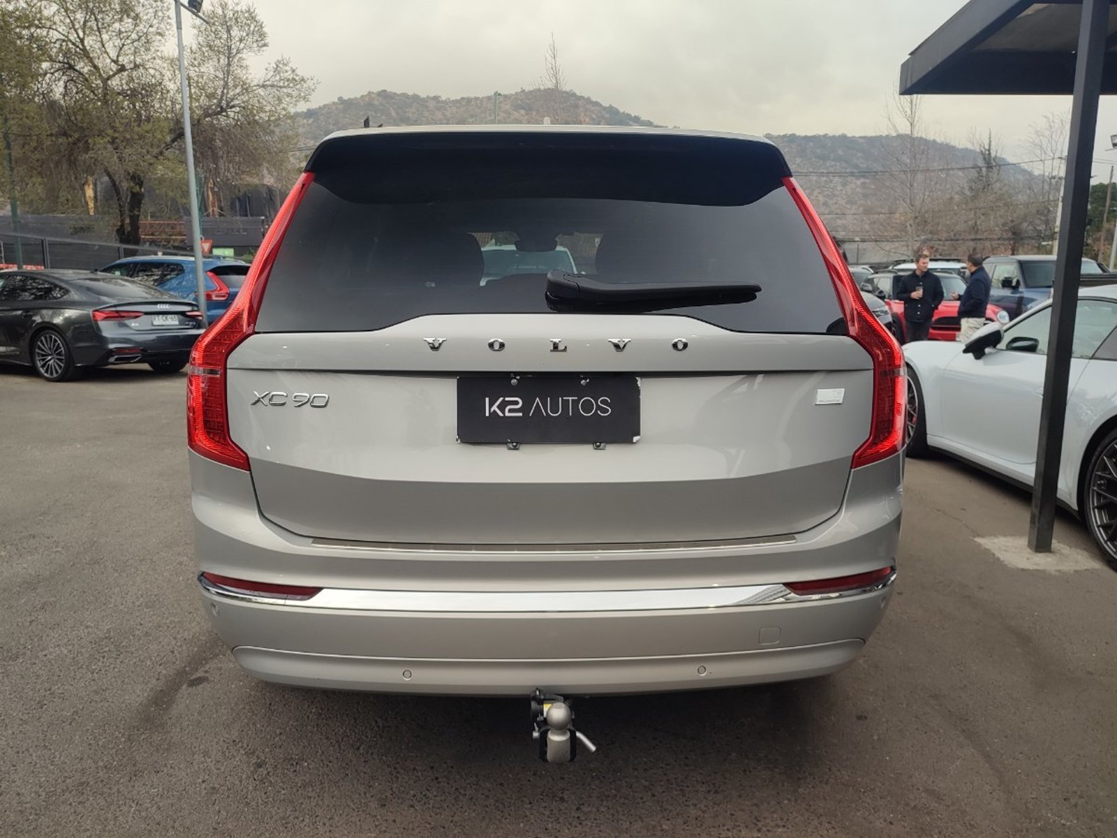 VOLVO XC90 T8 RECHARGE ULTIMATE 2.0 AWD 2024 - Imagen 9 de 18