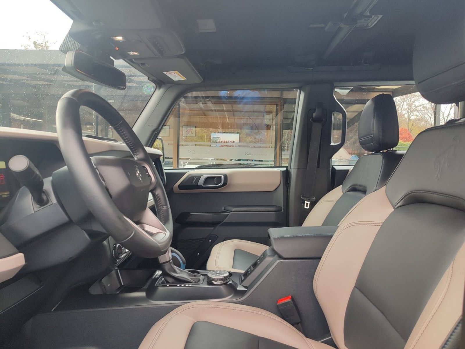 Ford BRONCO WILDTRAK 4X4 2.7 AUT 2025 - Imagen 12 de 20