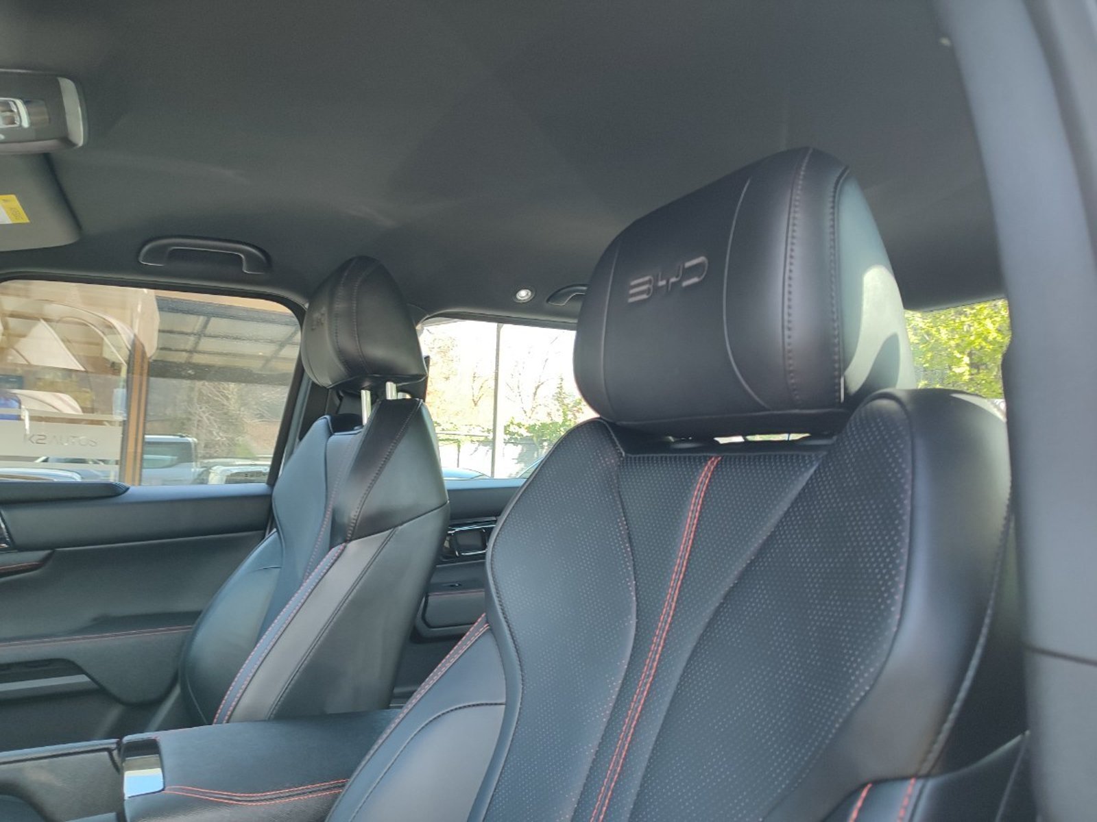 BYD SHARK 1.5T HYBRID AWD DCAB. 2026 - Imagen 13 de 17