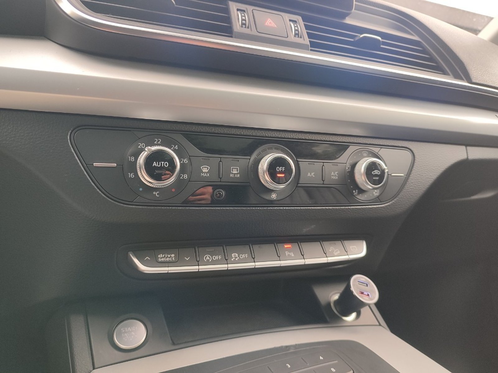 Audi Q5 SPORT 2.0 AT QUATTRO 2018 - Imagen 15 de 17