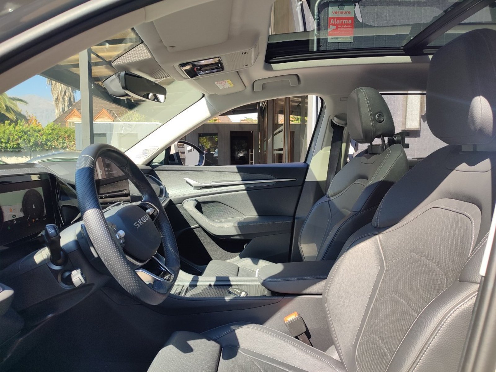 Skoda KODIAQ DESIGN 2.0 TSI 4X4 2025 - Imagen 11 de 17
