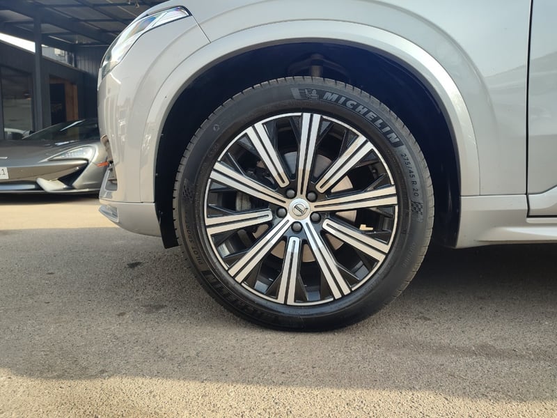 Volvo XC90 II B6 PLUS 2.0 4WD 2023 - Imagen 4 de 19