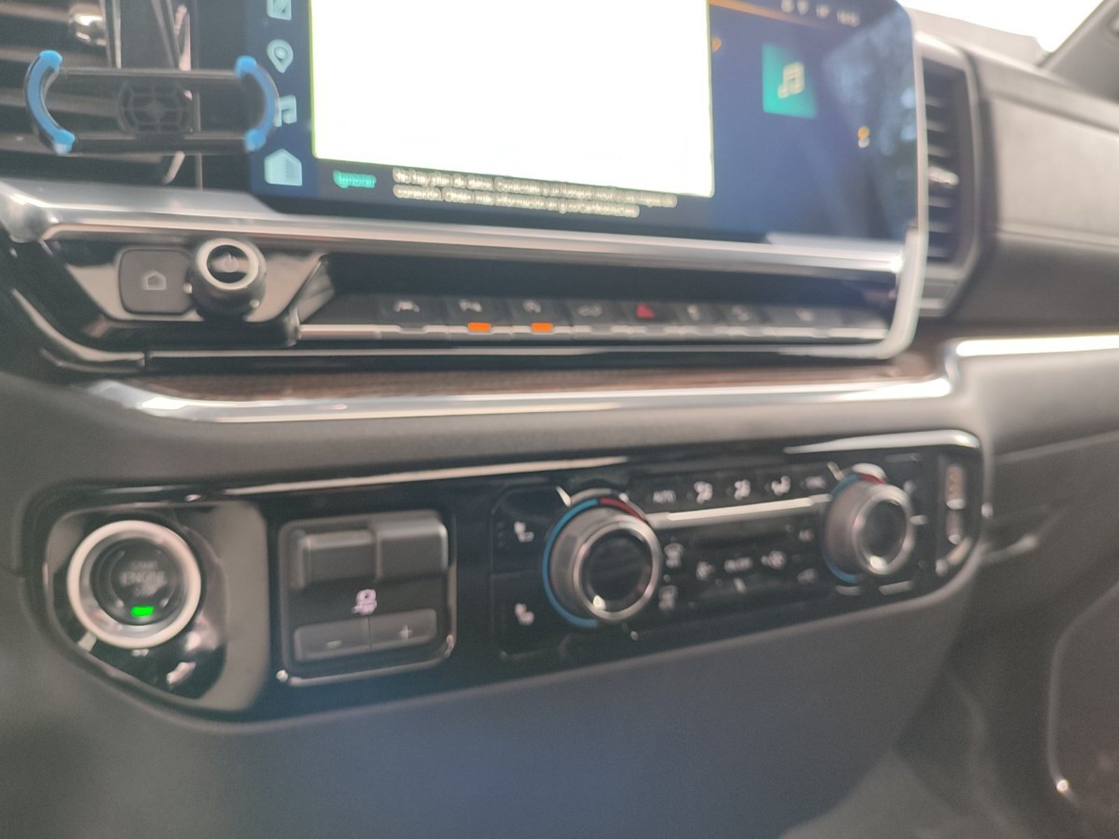 Chevrolet SILVERADO TRAIL BOSS Z71 5.3 4X4 2025 - Imagen 15 de 18