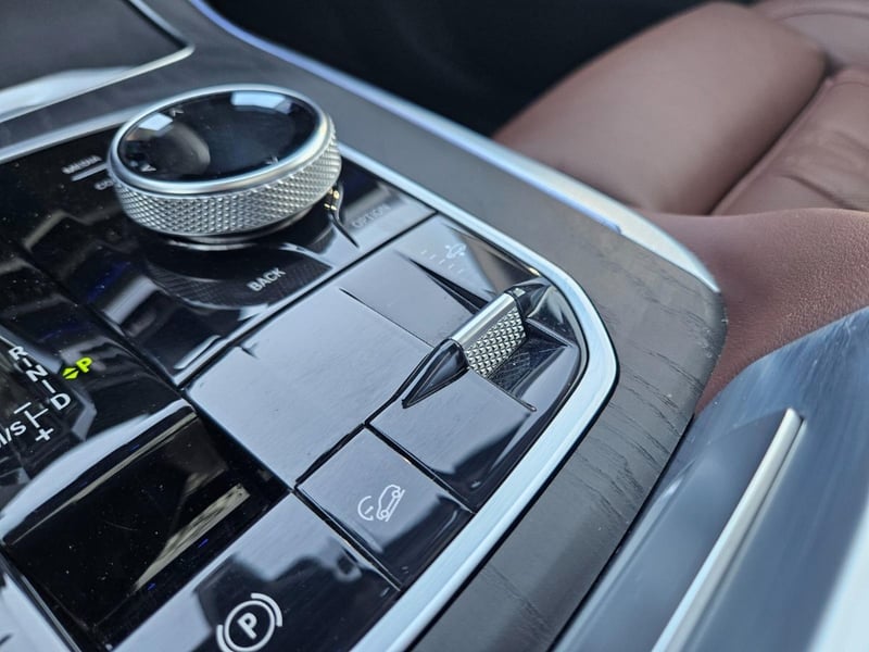 BMW X7 XDRIVE 40I PURE EXCELLENCE 2023 - Imagen 15 de 17