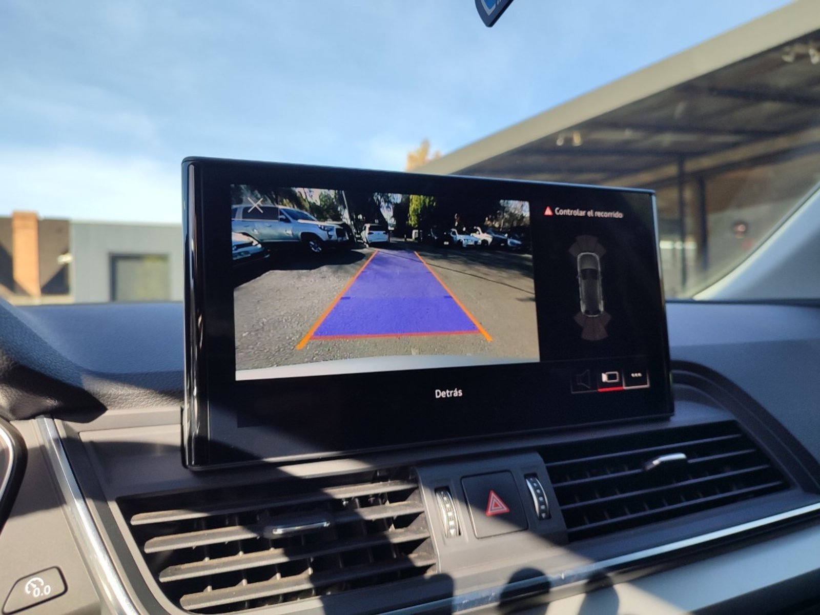 AUDI Q5 45 TSFI QUATTRO 2.0 S TRONIC 2022 - Imagen 16 de 18