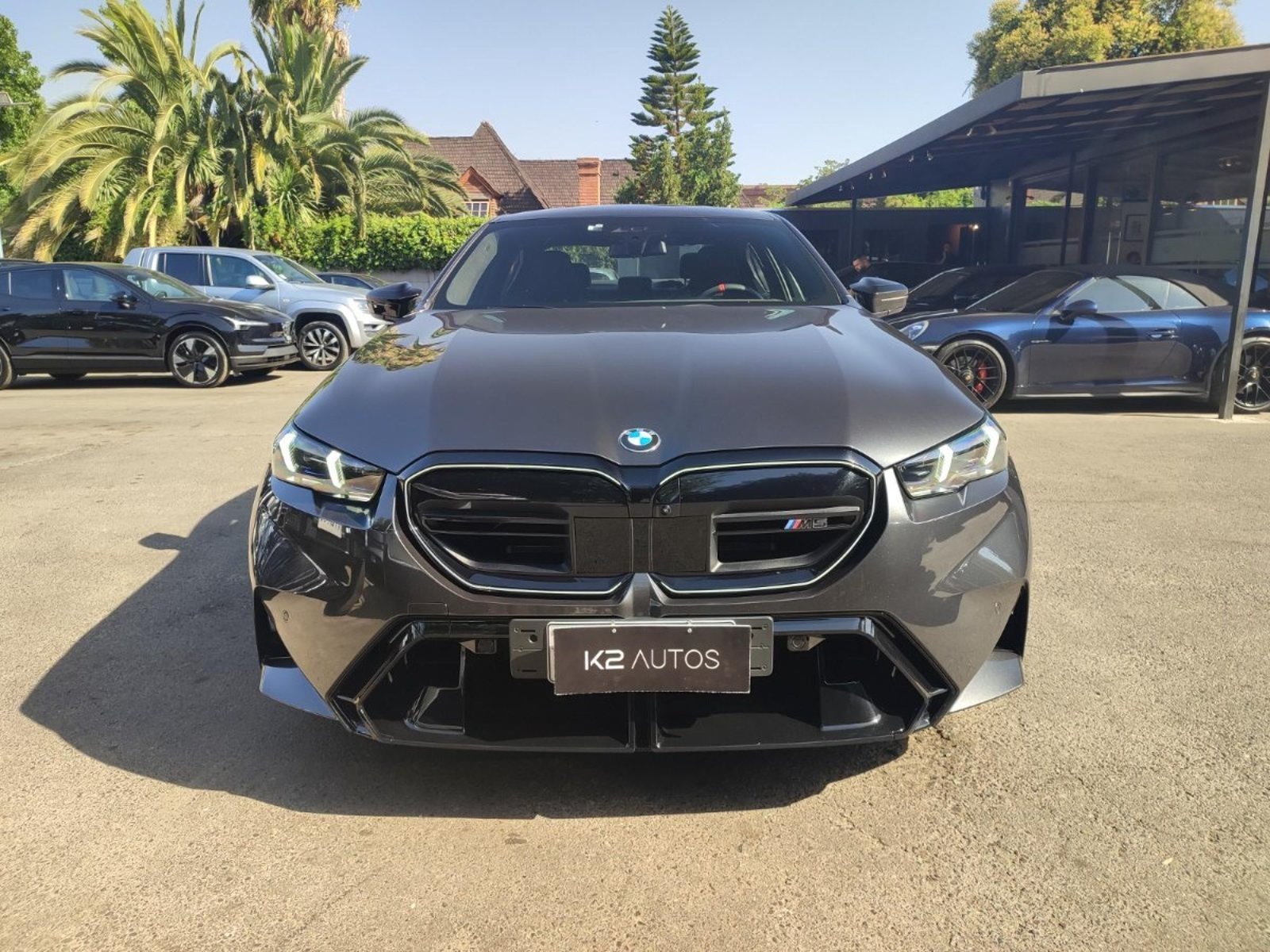 BMW M5 4.4 V8 XDRIVE 2025 - Foto 2 de 18