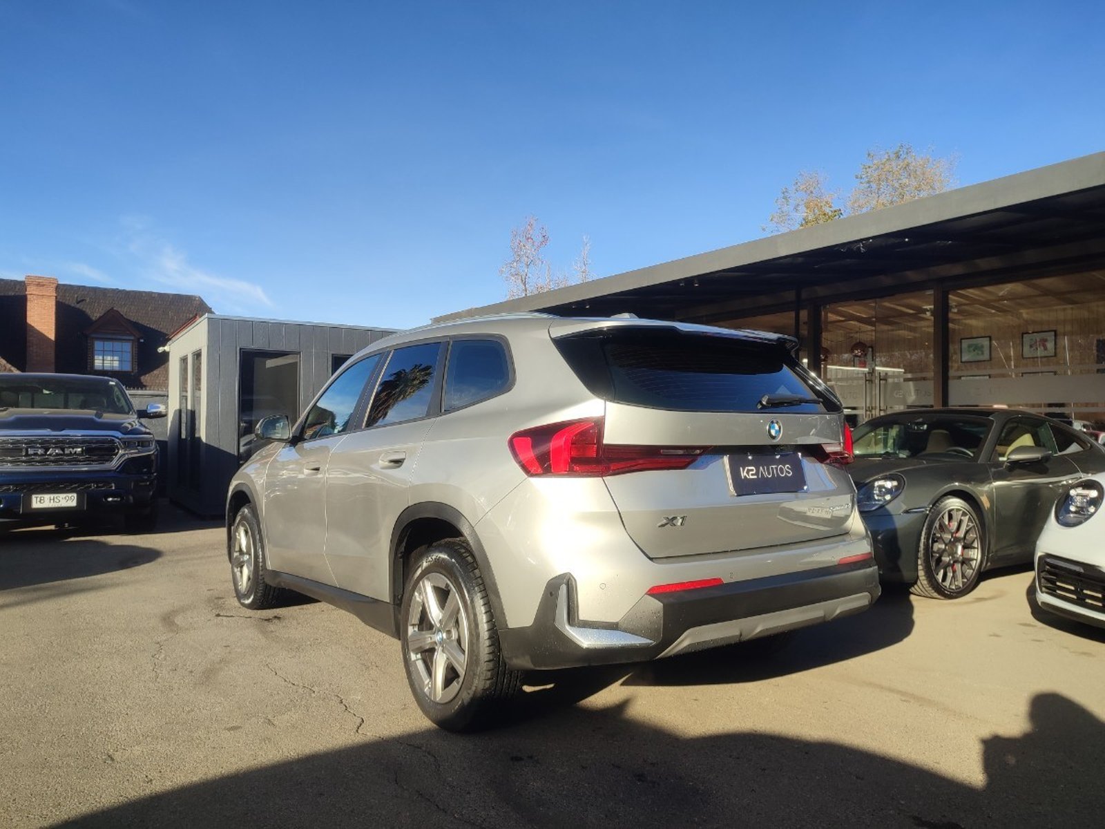 BMW X1 DYNAMIC SDRIVE 18I 1.5 AT 2024 - Imagen 8 de 19