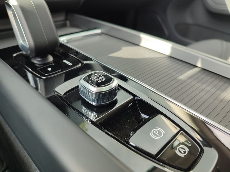 Volvo XC60 T8 CORE 4WD 2.0 2026 - Imagen 17 de 20