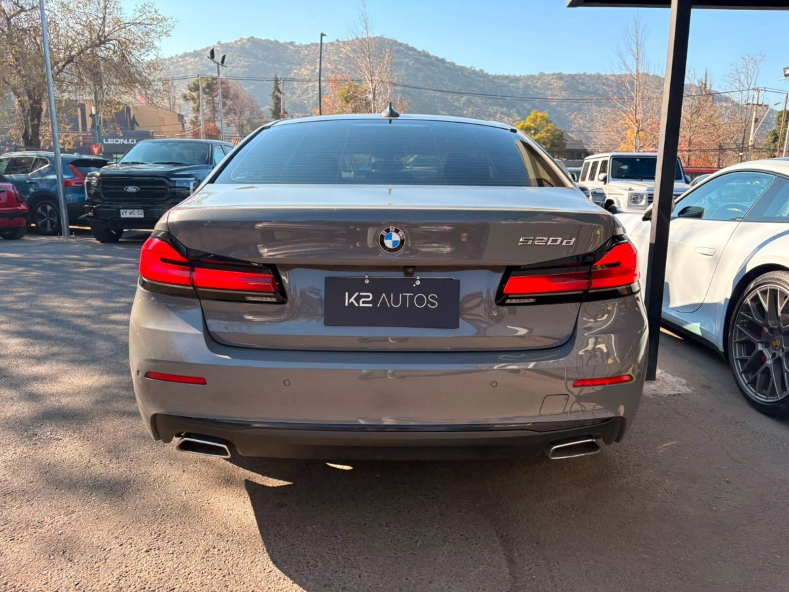 BMW 520D HERITAGE 2.0 AT 2021 - Imagen 7 de 17