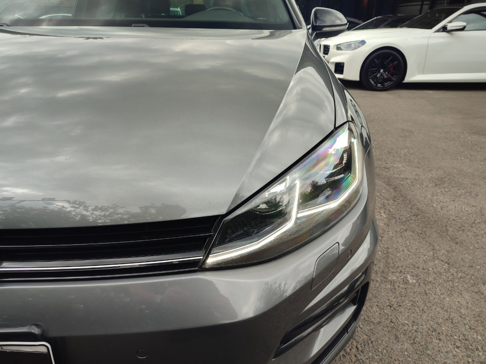 Volkswagen GOLF R 2.0 TSI 4MOTION 2021 - Foto 3 de 16