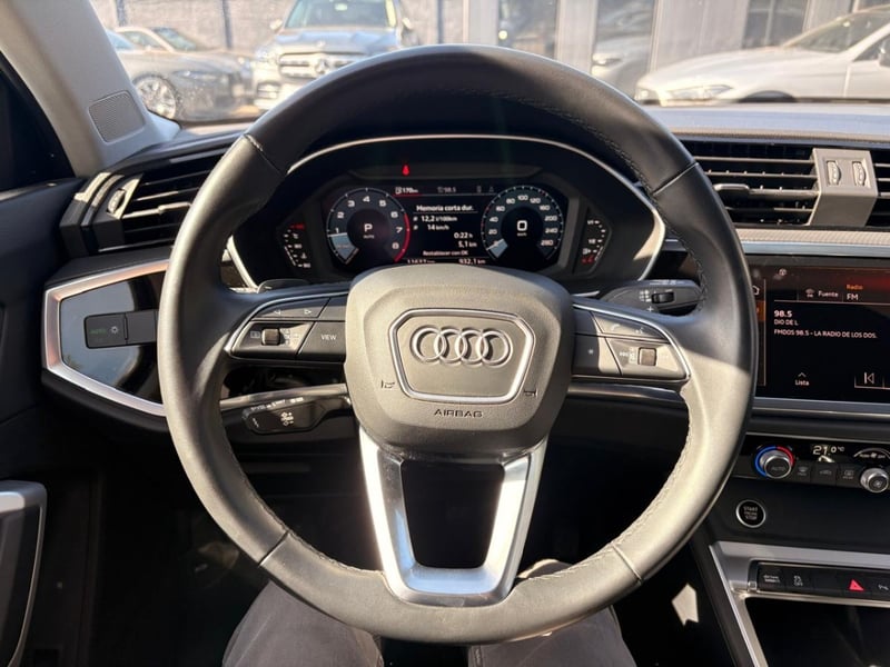 Audi Q3 35TFSI 1.4 AUT 2025 - Imagen 13 de 16