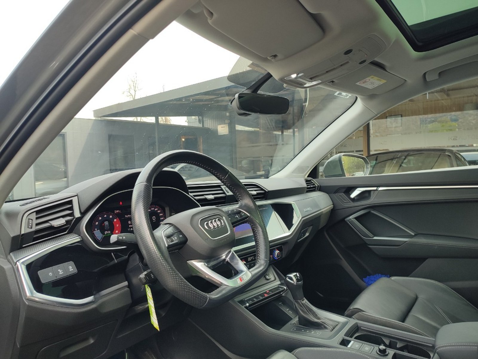 Audi Q3 40 TFSI SPORT 2.0 QUATTRO 2021 - Imagen 12 de 18