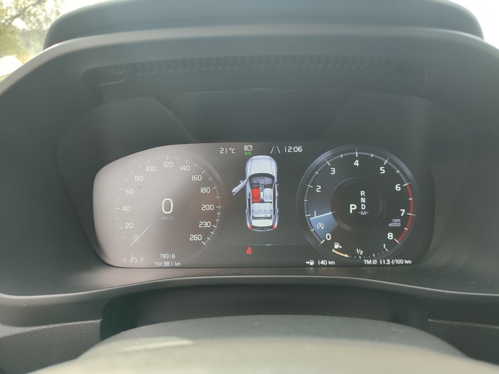 Volvo XC40 T4 KINECT 2.0 AT 2020 - Imagen 17 de 17