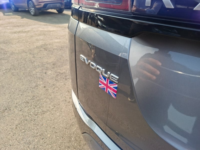 Land Rover RANGE ROVER EVOQUE S 2.0I 4X4 AT 2021 - Imagen 8 de 20