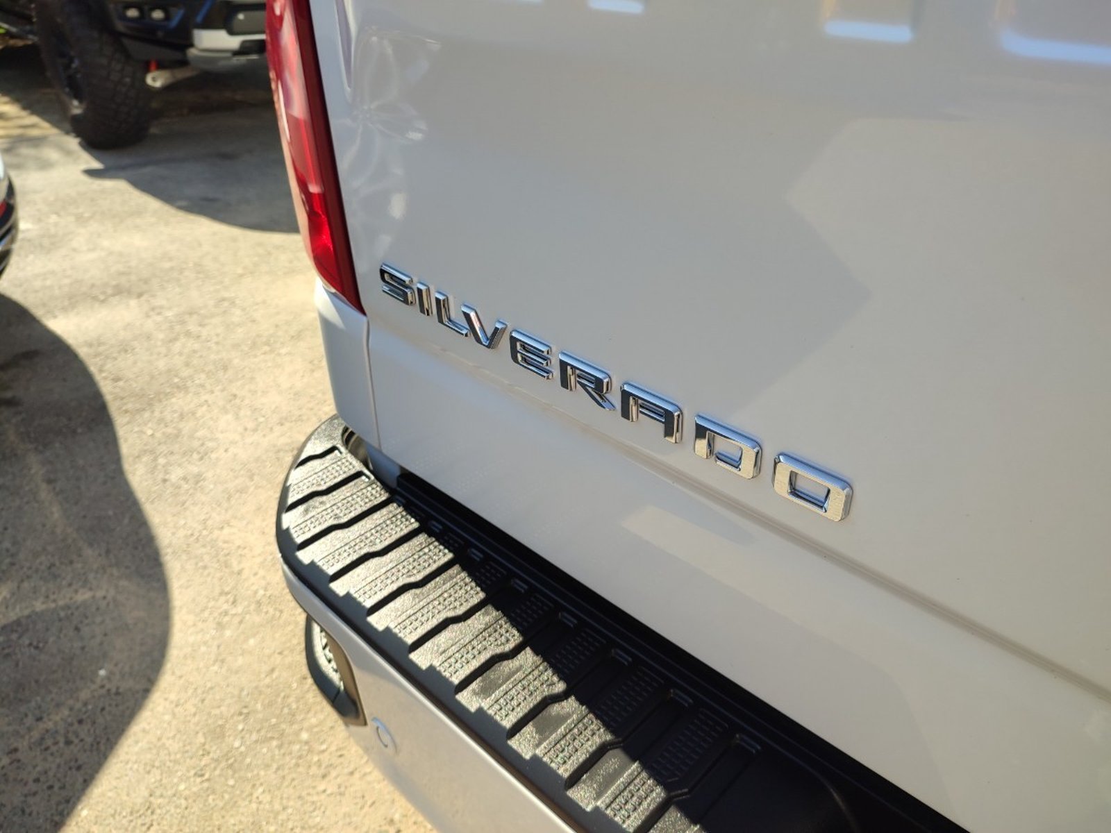 Chevrolet SILVERADO HIGH COUNTRY 3.0 DT 4WD 2025 - Imagen 8 de 19
