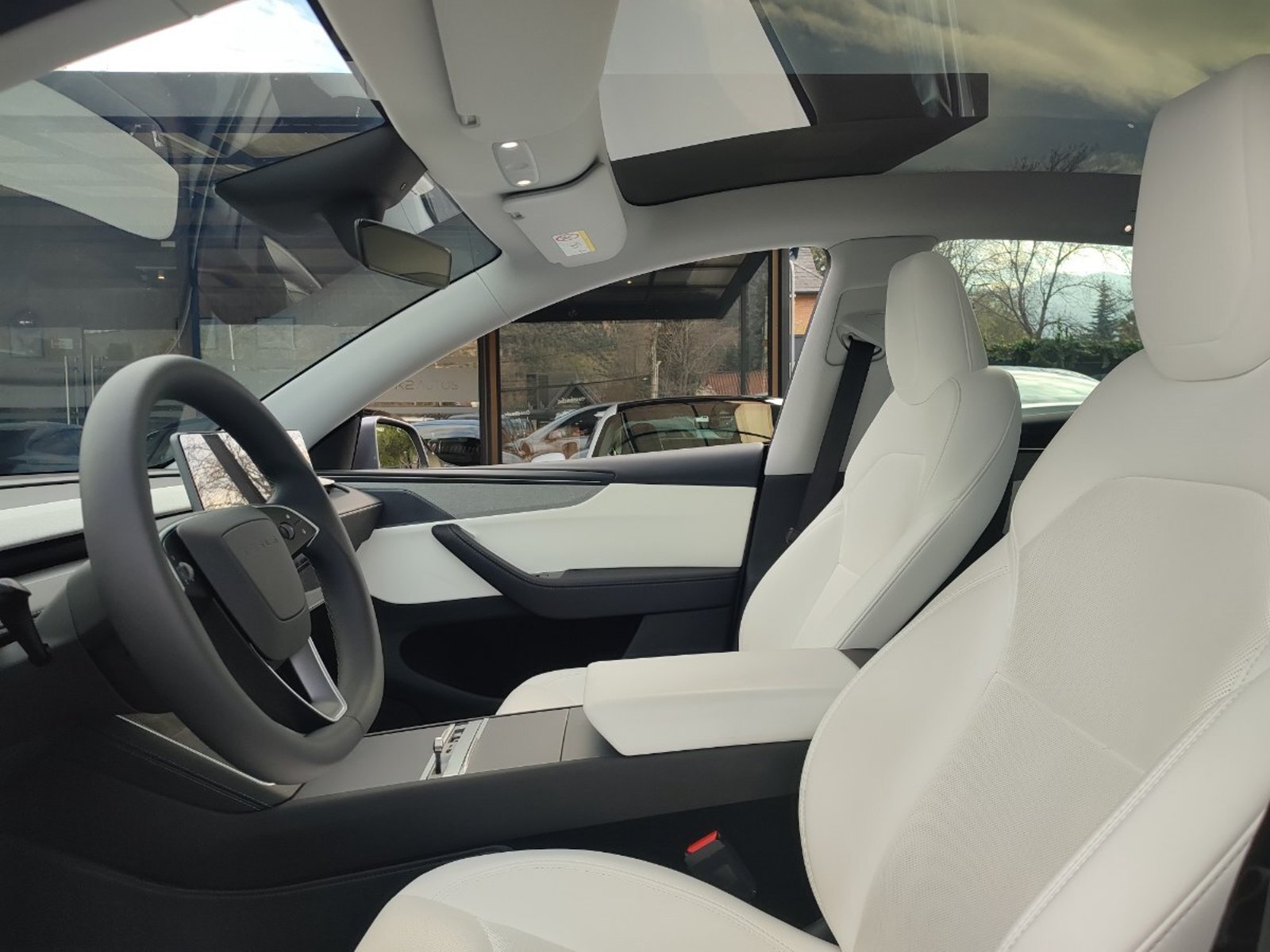 Tesla MODEL Y LONG RANGE AWD DUAL MOTOR 2026 - Imagen 12 de 17