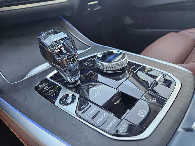 BMW X7 XDRIVE 40I PURE EXCELLENCE 2023 - Imagen 14 de 17