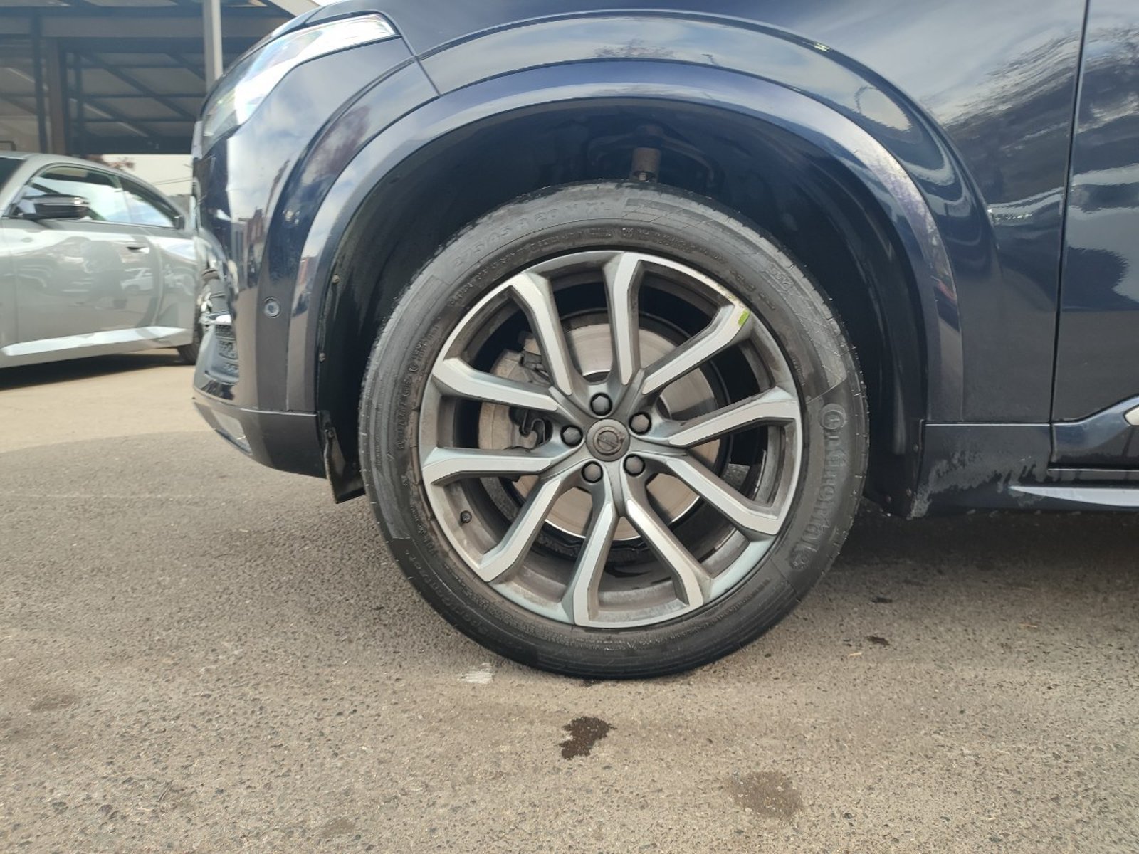 Volvo XC90 D5 INSCRIPTION 2.0 4WD 2019 - Foto 4 de 18