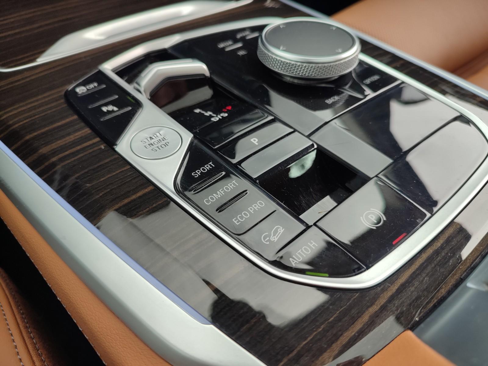 BMW X5 XDRIVE 30D XLINE 3.0 2024 - Imagen 16 de 19