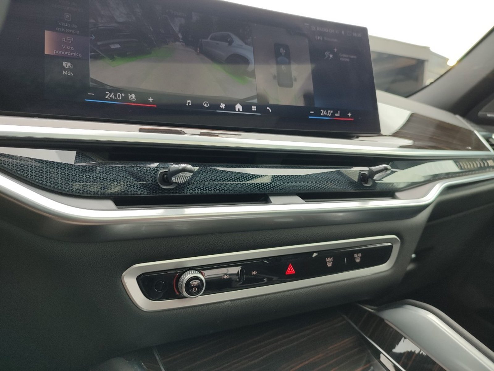 BMW X6 XDRIVE 30D MSPORT 4WD 2024 - Imagen 16 de 19